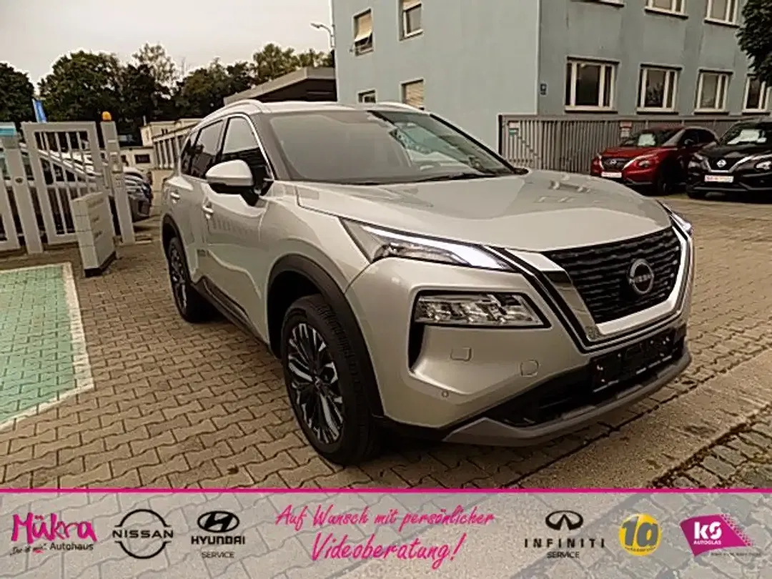 Nissan X-Trail - Thumbnail 3