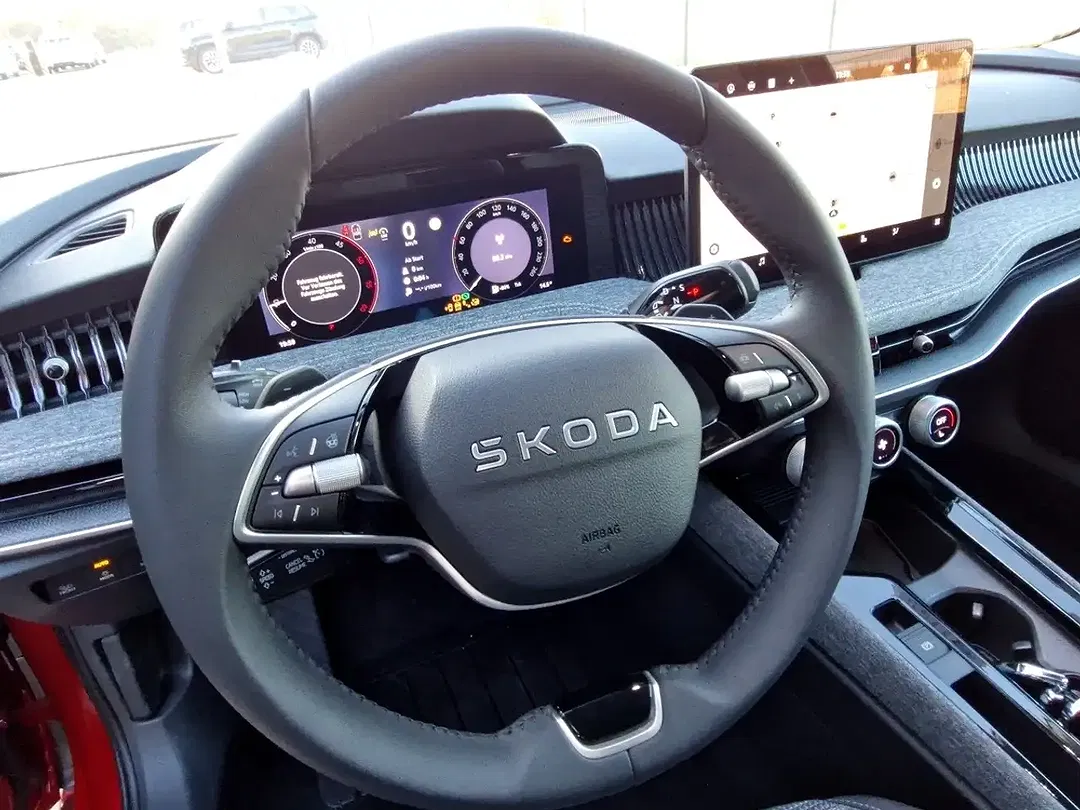 Skoda Superb - Thumbnail 10