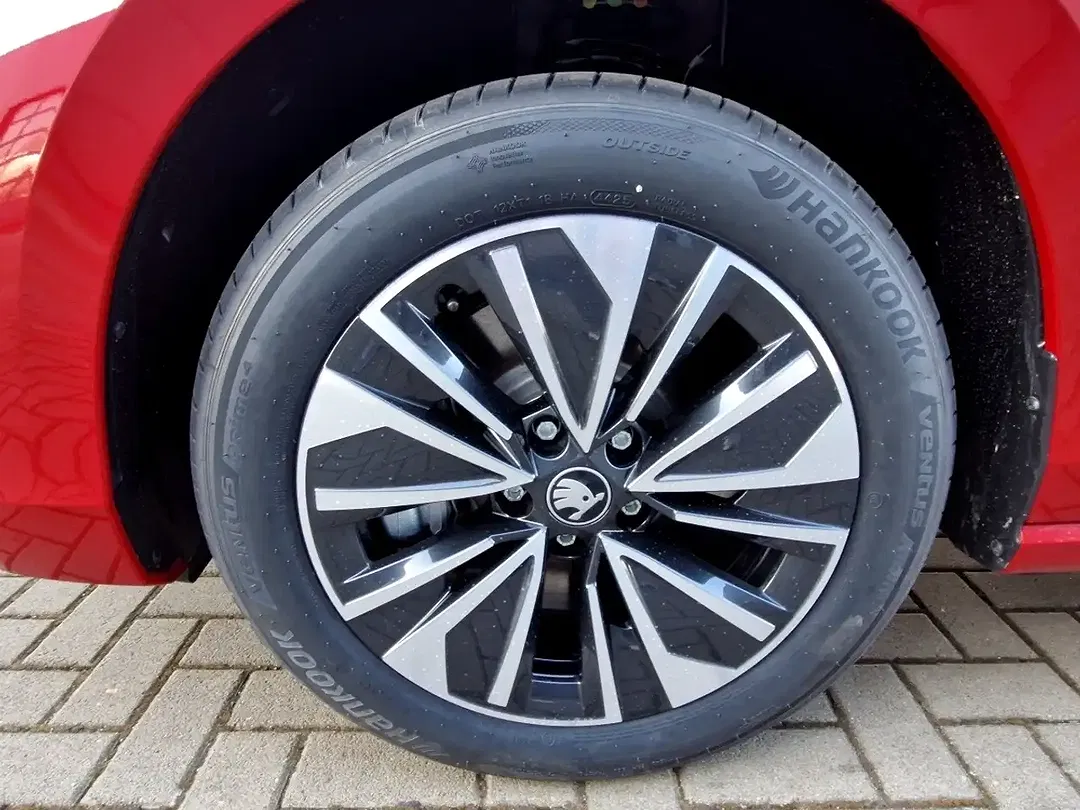 Skoda Superb - Thumbnail 14