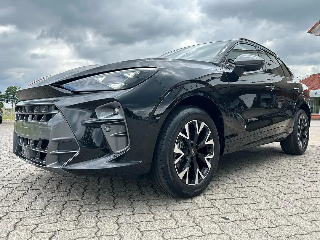 CUPRA Terramar - Thumbnail 2