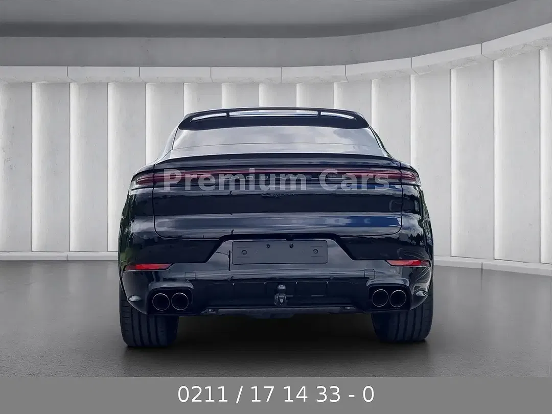 Porsche Cayenne - Thumbnail 6