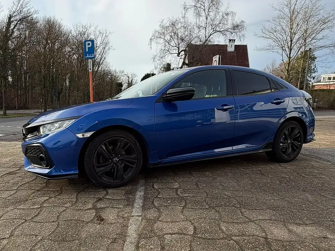 Honda Civic - Thumbnail 7