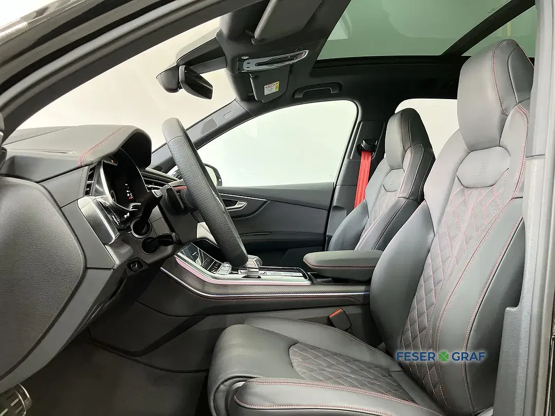 Audi Q7 - Thumbnail 11