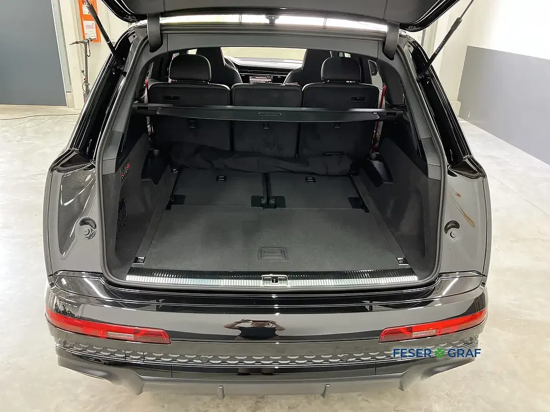 Audi Q7 - Thumbnail 15