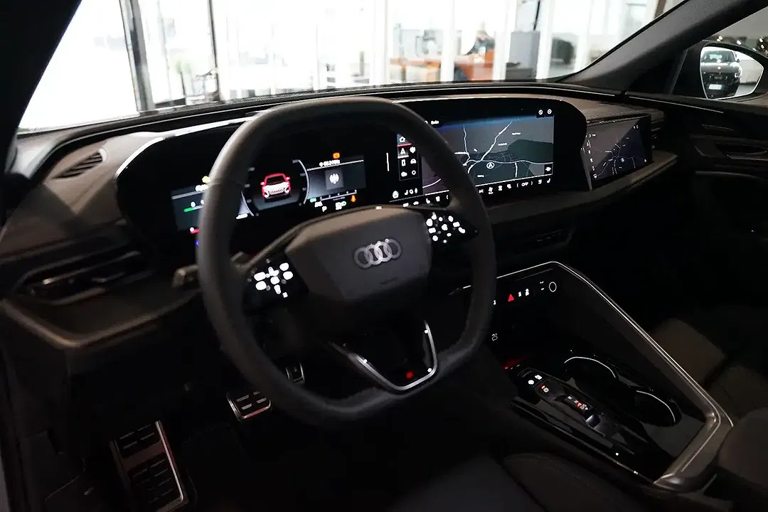 Audi SQ5 - Thumbnail 12