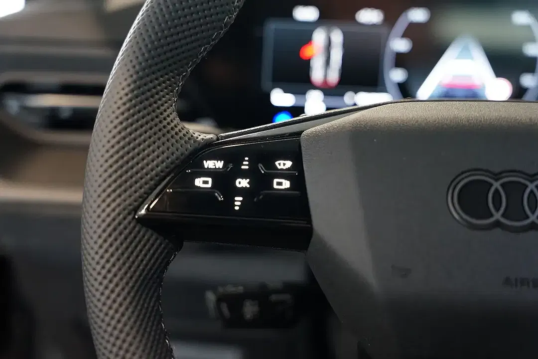 Audi SQ5 - Thumbnail 15