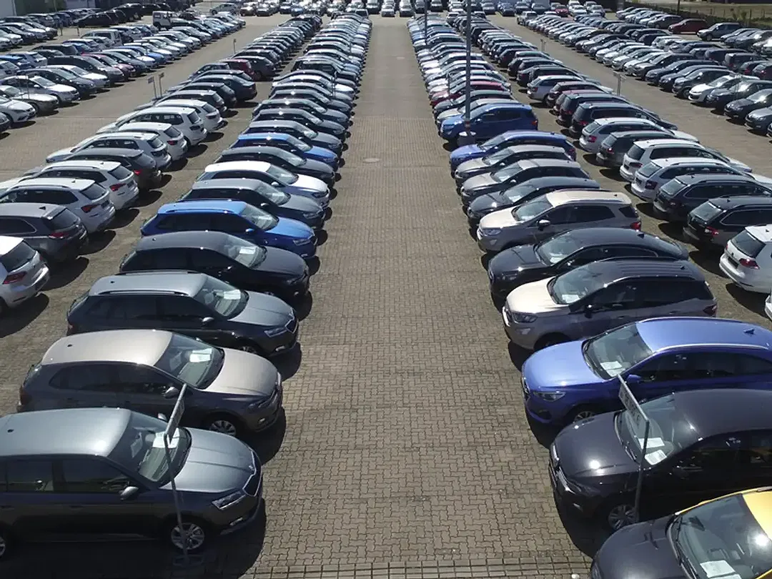 Nissan Micra - Thumbnail 8