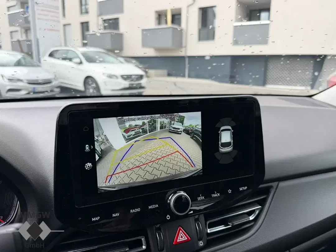 Hyundai i30 - Thumbnail 11