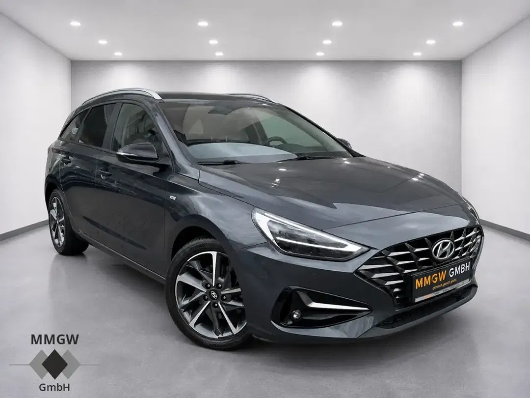 Hyundai i30 - Thumbnail 3