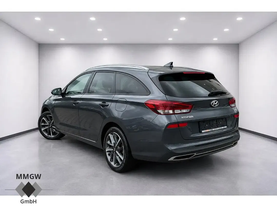 Hyundai i30 - Thumbnail 4