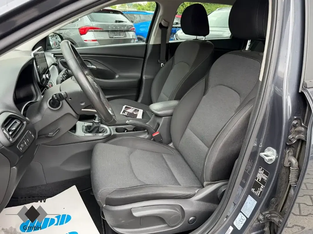 Hyundai i30 - Thumbnail 8