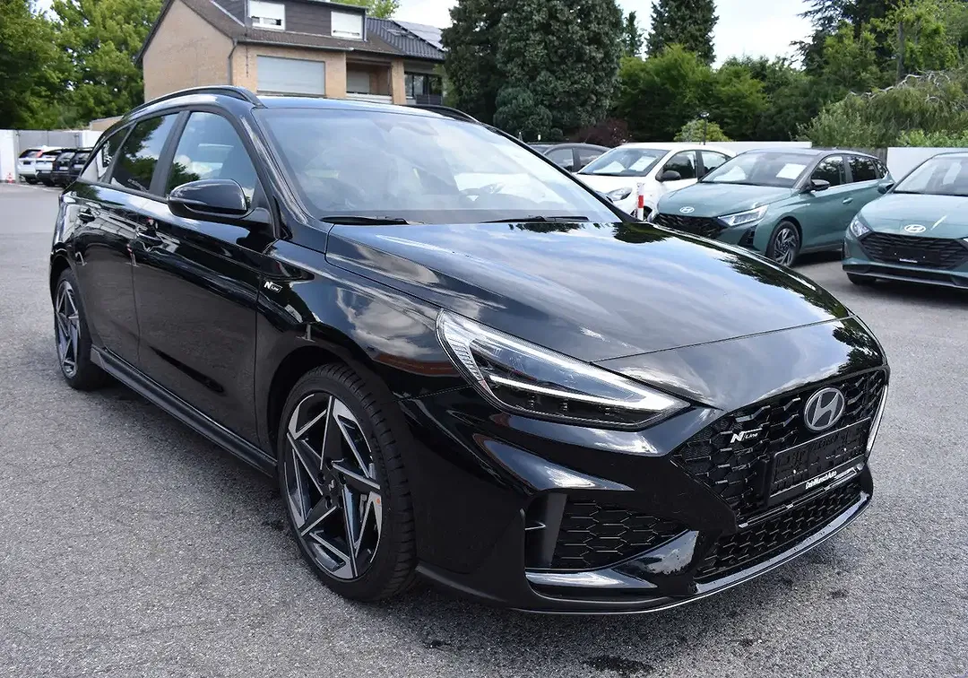 Hyundai i30 - Thumbnail 4