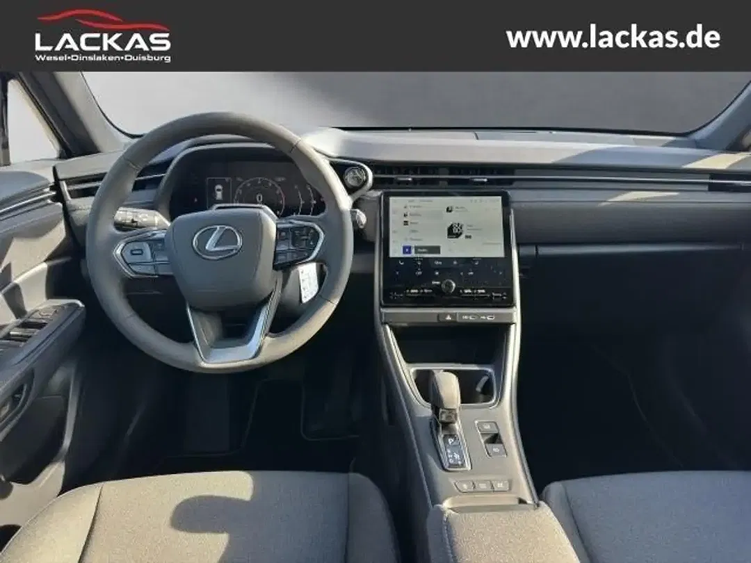 Lexus LBX - Thumbnail 14