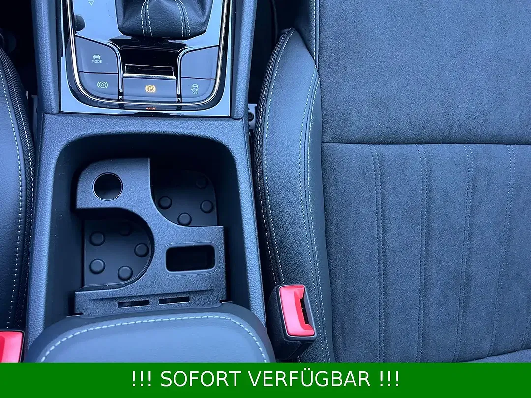 Skoda Karoq - Thumbnail 24