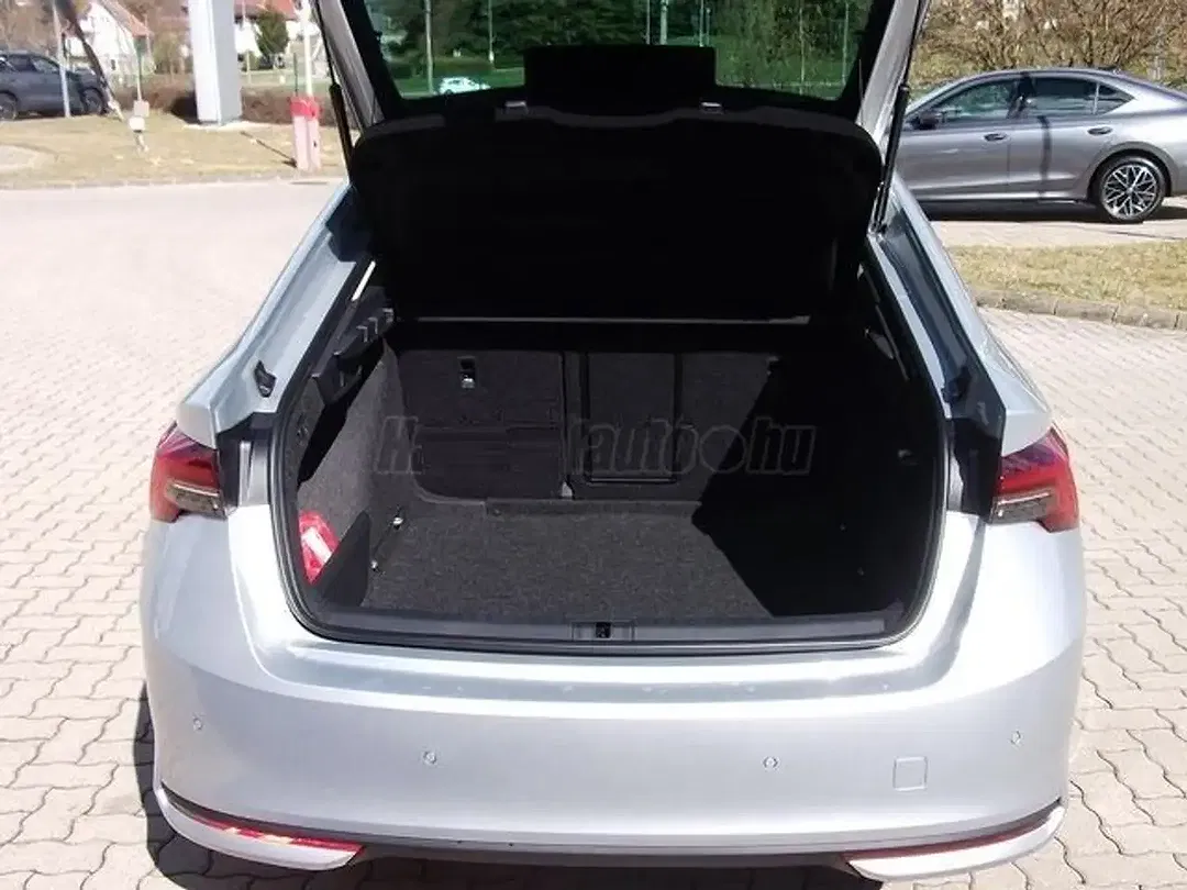 Skoda Octavia - Thumbnail 12