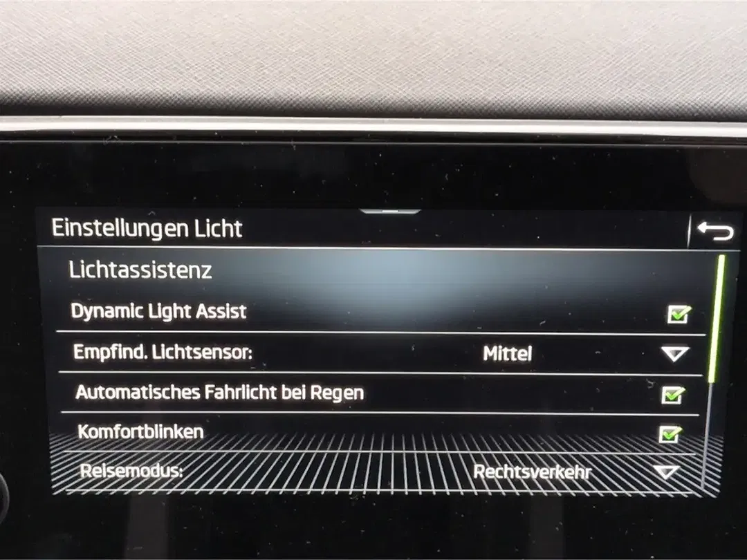 Skoda Kamiq - Thumbnail 14