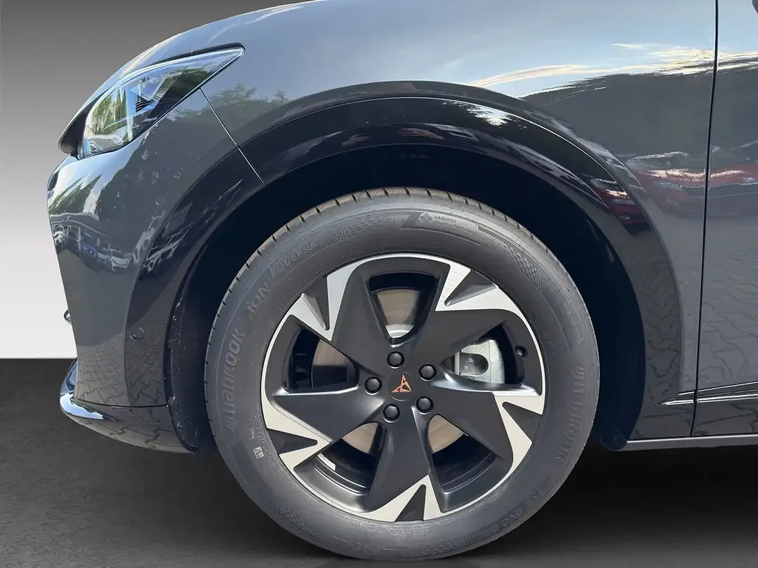 CUPRA Tavascan - Thumbnail 7