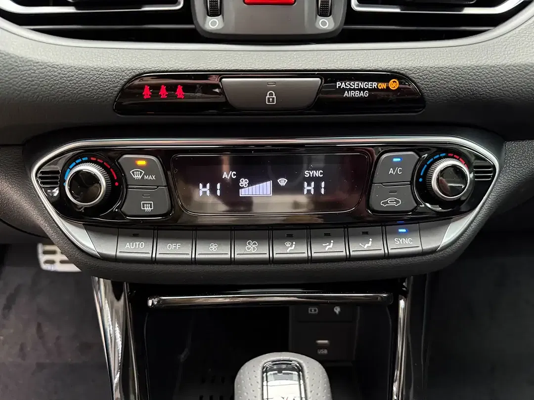 Hyundai i30 - Thumbnail 14