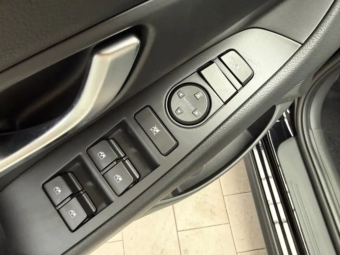 Hyundai i30 - Thumbnail 9