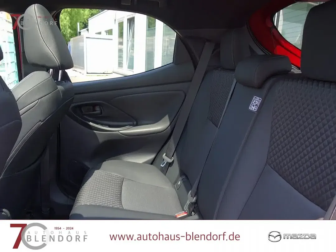 Mazda 2 - Thumbnail 13