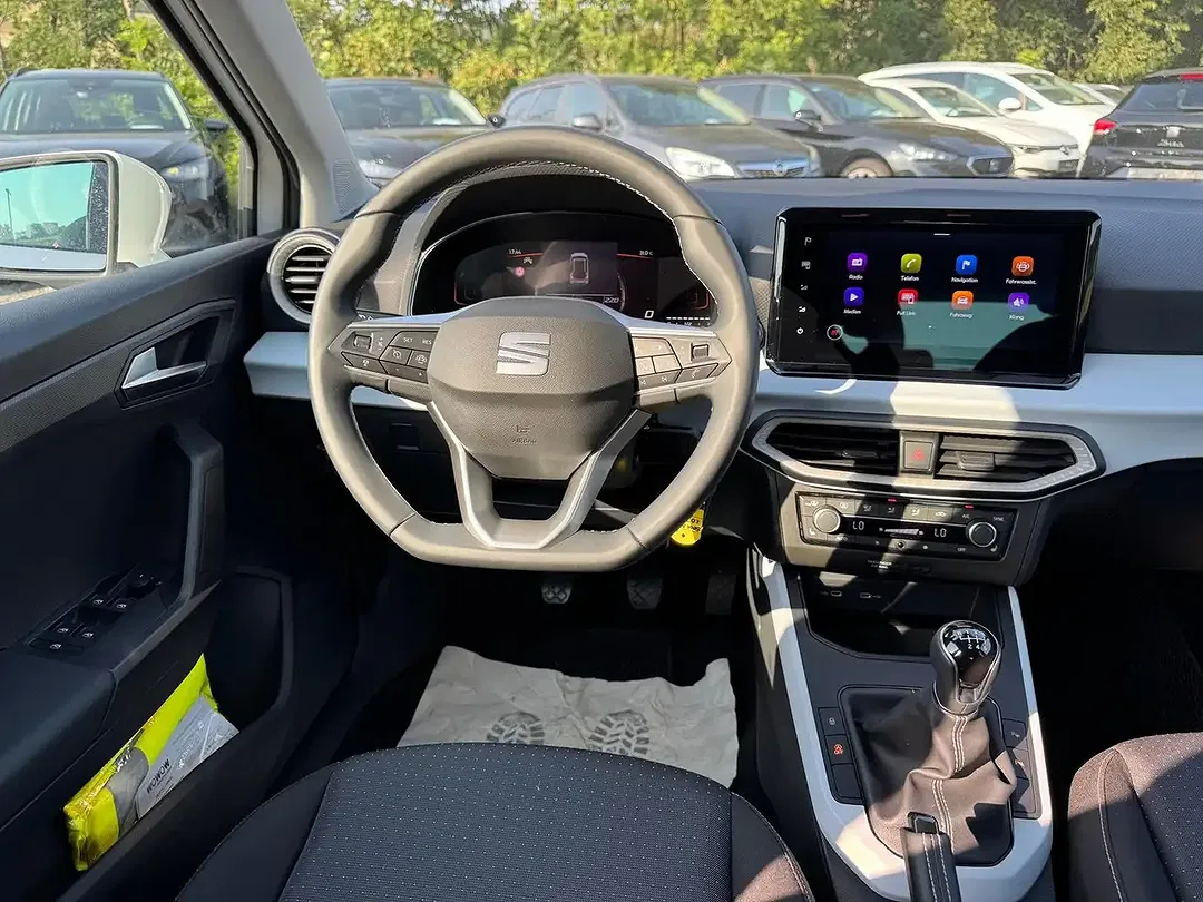 SEAT Arona - Thumbnail 14