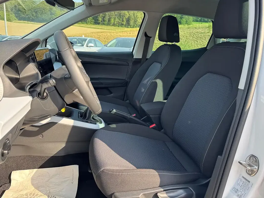SEAT Arona - Thumbnail 7