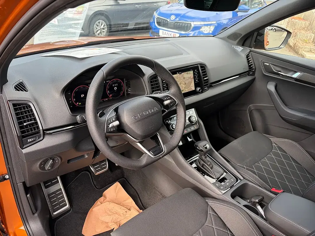 Skoda Karoq - Thumbnail 11