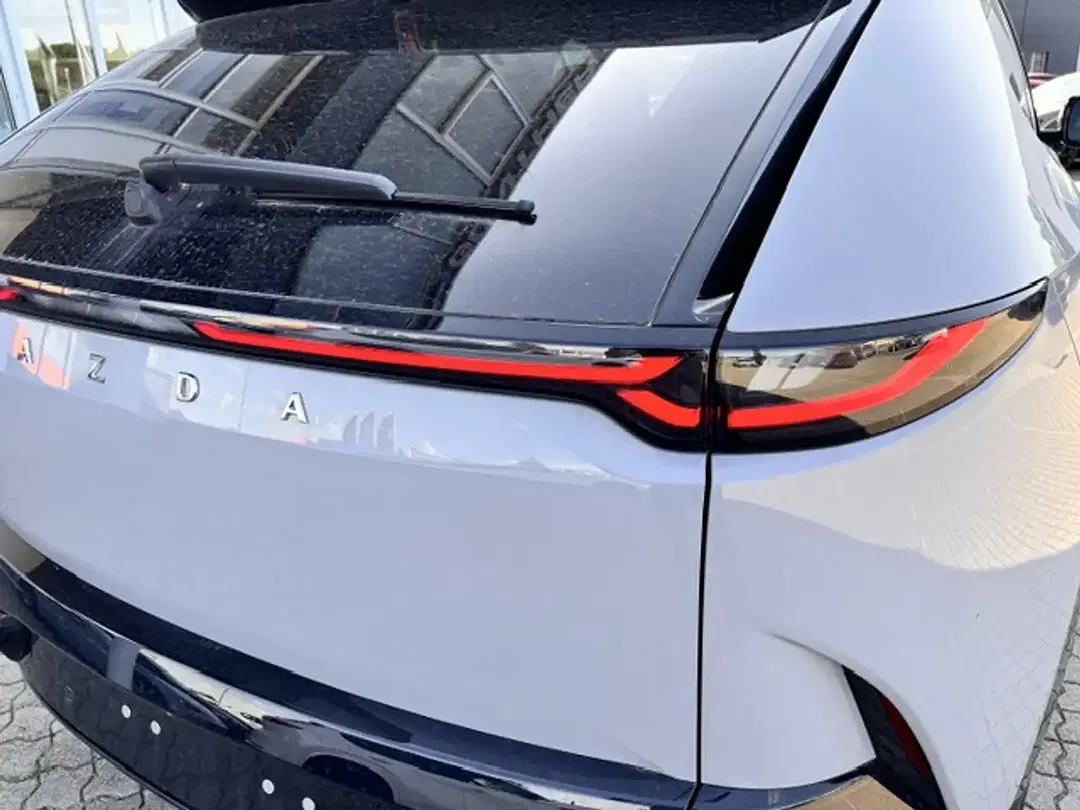 Mazda CX-6e - Thumbnail 7