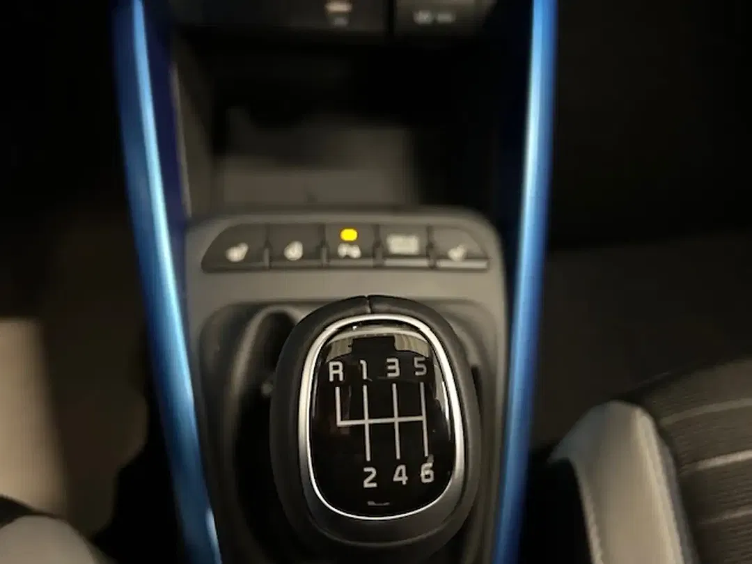 Kia Stonic - Thumbnail 7