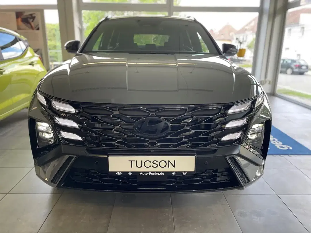 Hyundai TUCSON - Thumbnail 2