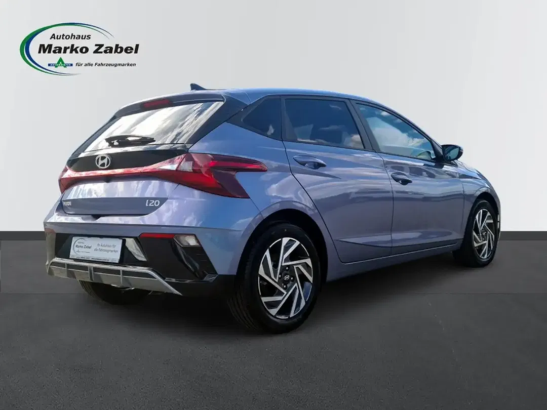 Hyundai i20 - Thumbnail 5