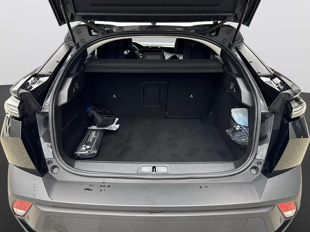 Peugeot 408 - Thumbnail 5