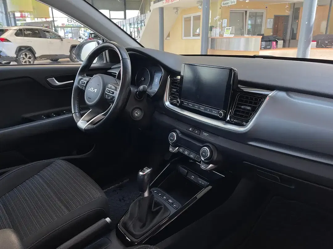 Kia Stonic - Thumbnail 14