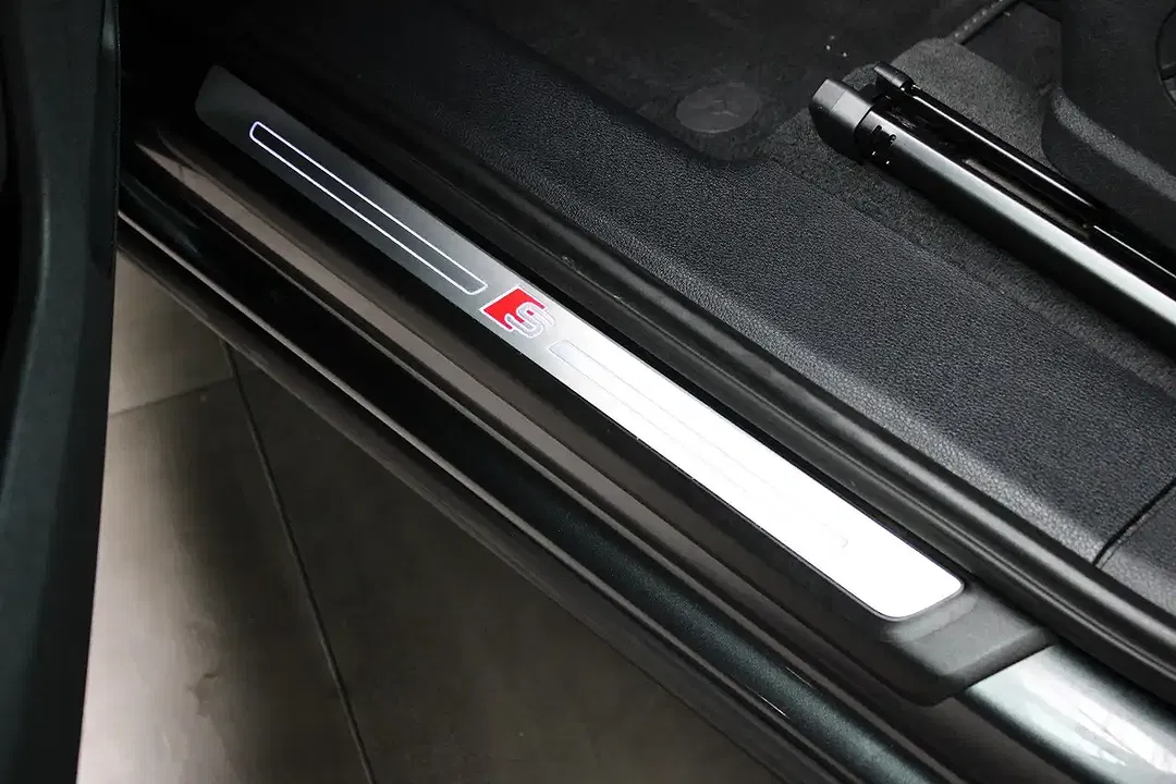 Audi Q3 - Thumbnail 14