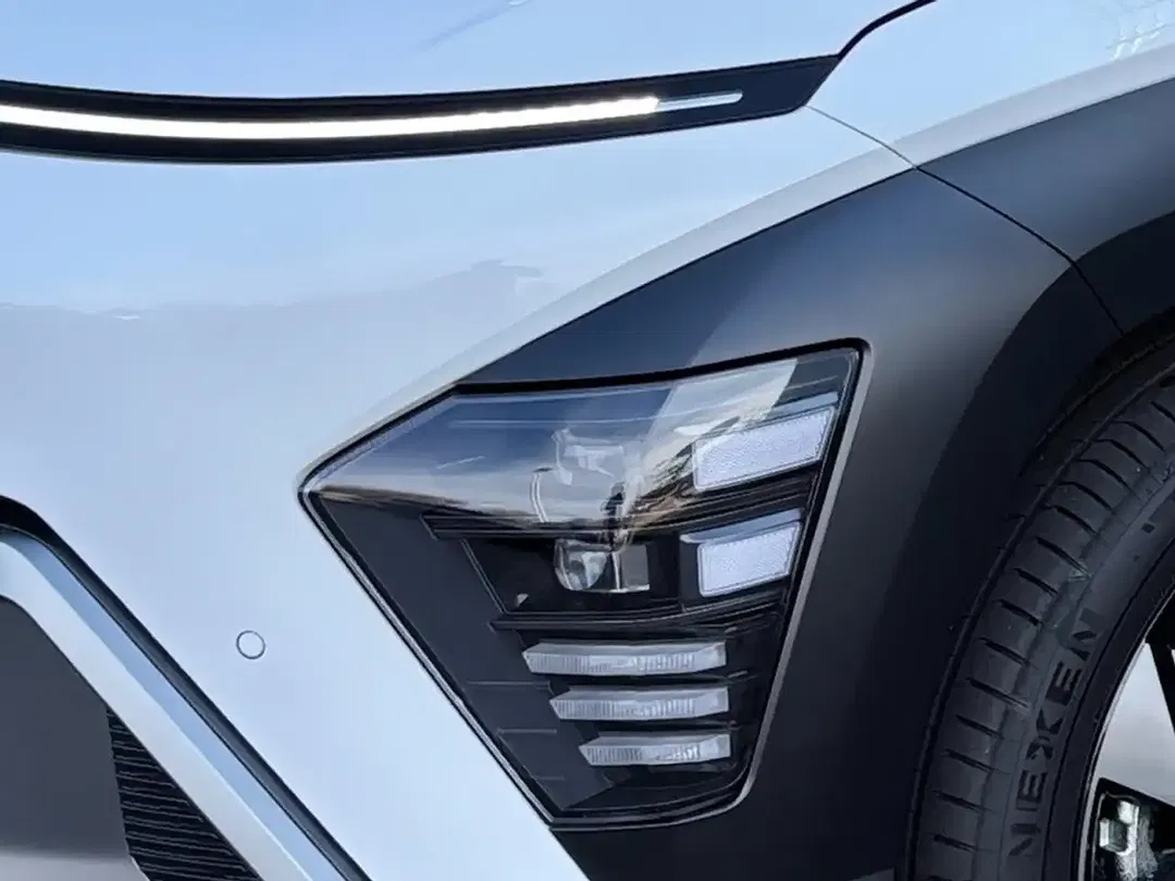 Hyundai KONA - Thumbnail 5