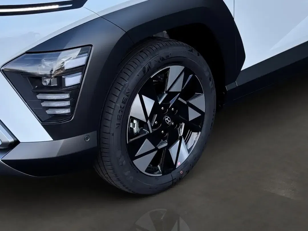 Hyundai KONA - Thumbnail 6