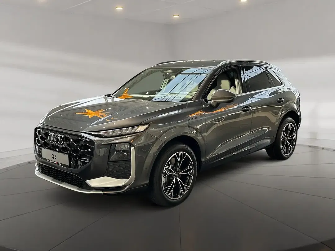 Audi Q3 - Thumbnail 2