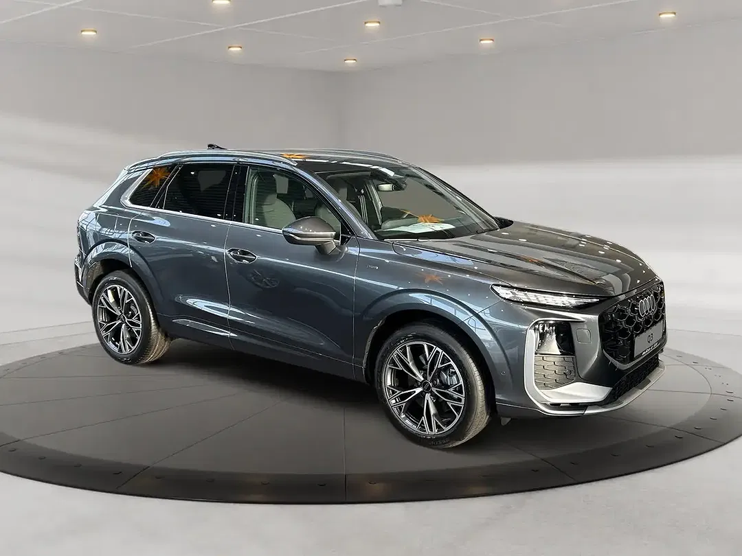 Audi Q3 - Thumbnail 6