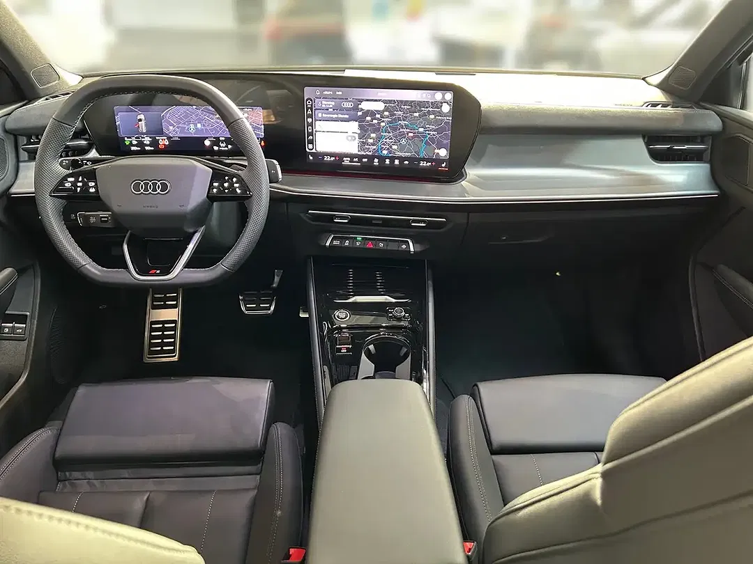 Audi Q3 - Thumbnail 9