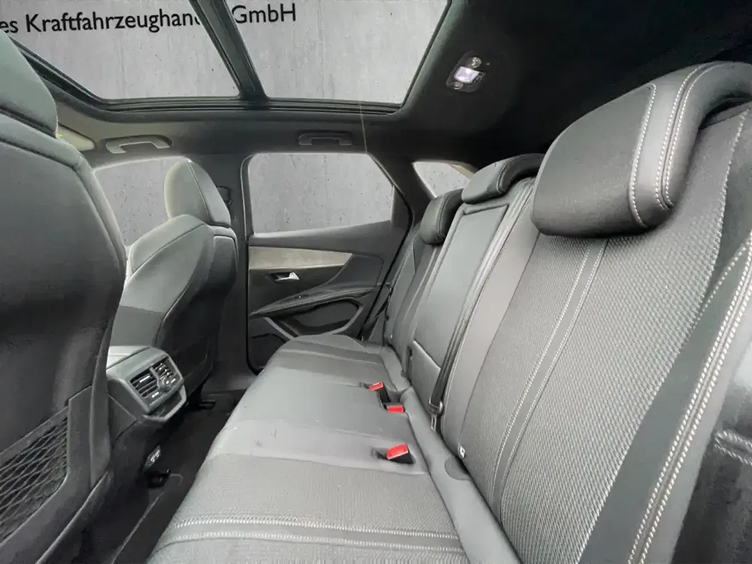 Peugeot 3008 - Thumbnail 8