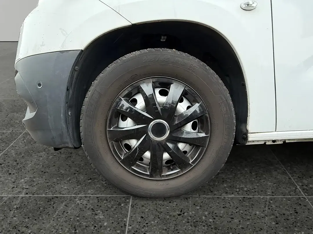 Toyota Proace City - Thumbnail 13