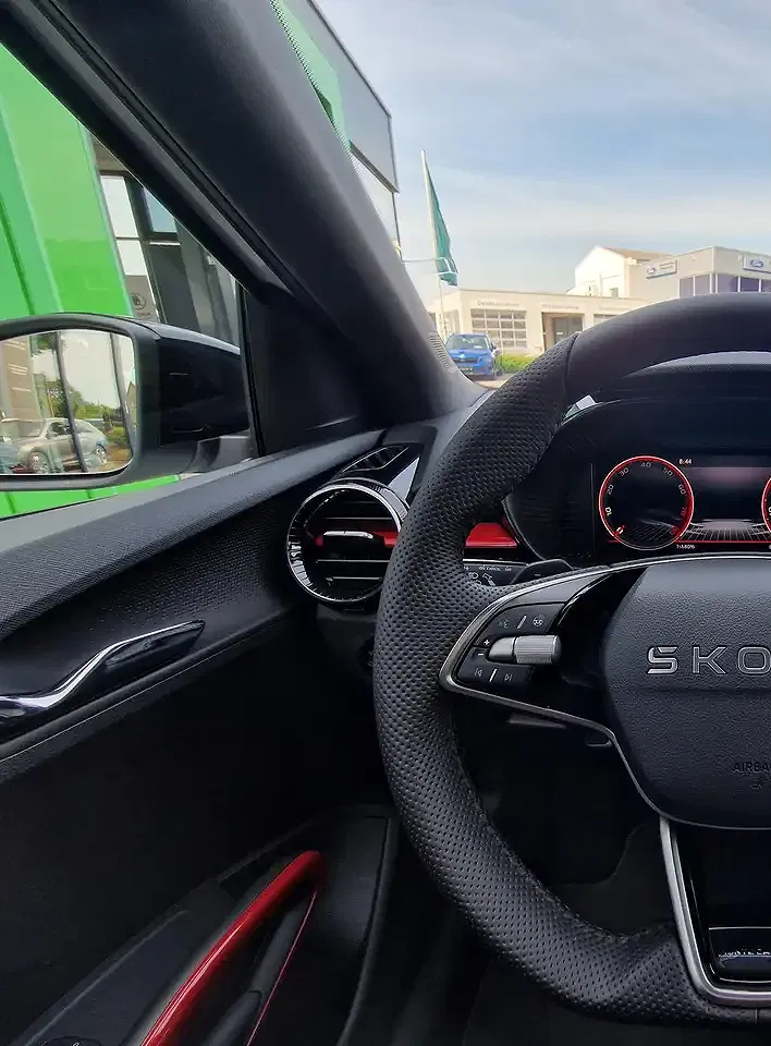 Skoda Fabia - Thumbnail 14