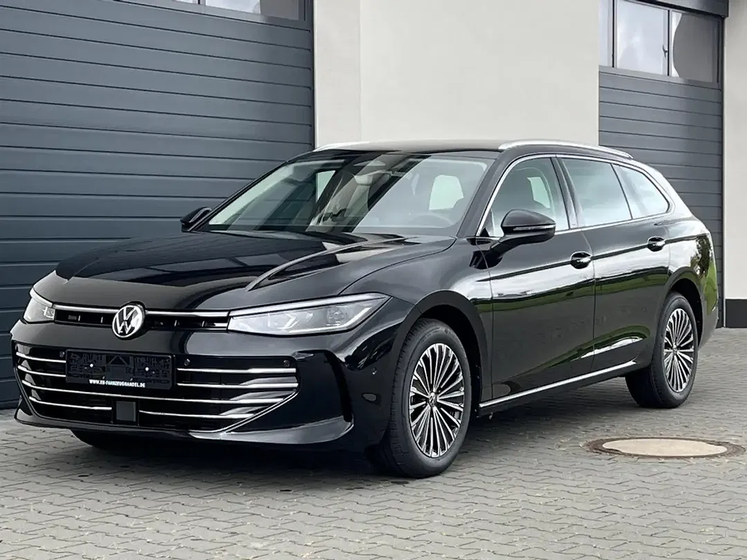 Volkswagen Passat Variant - Thumbnail 1