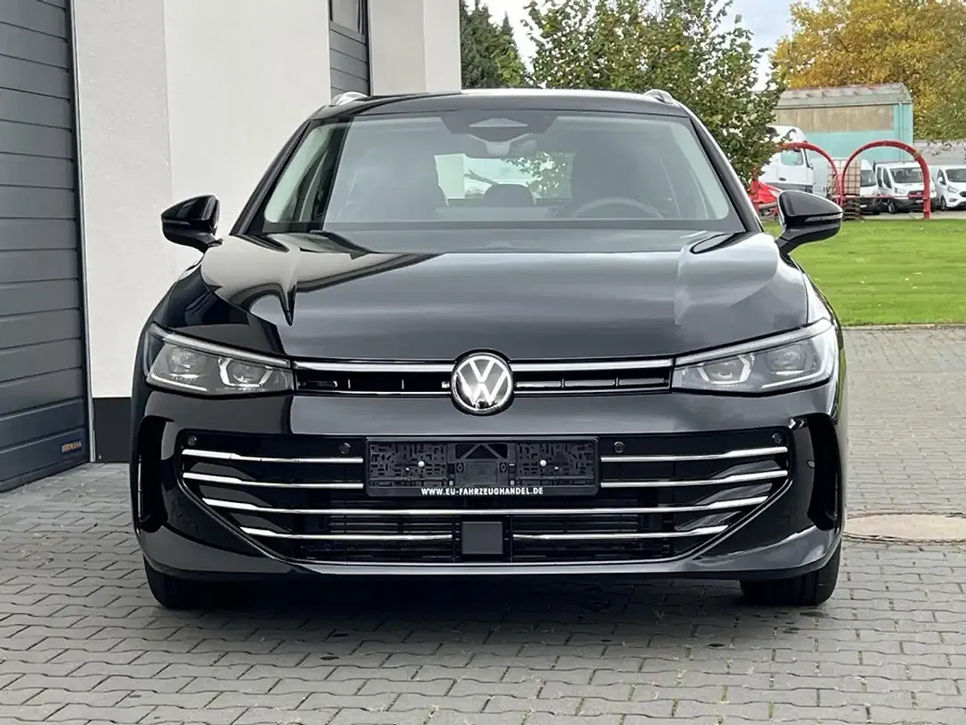 Volkswagen Passat Variant - Thumbnail 2
