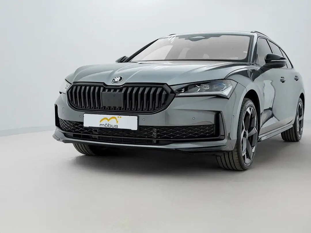 Skoda Superb - Afbeelding 1