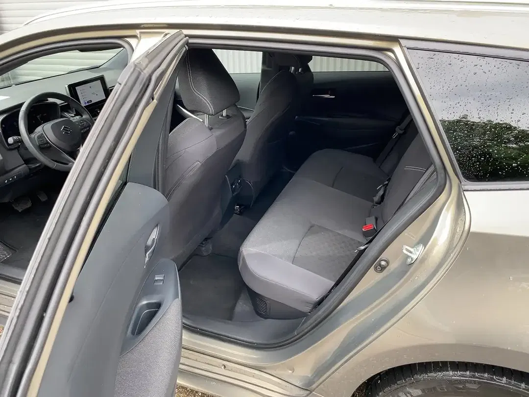 Suzuki Swace - Thumbnail 10