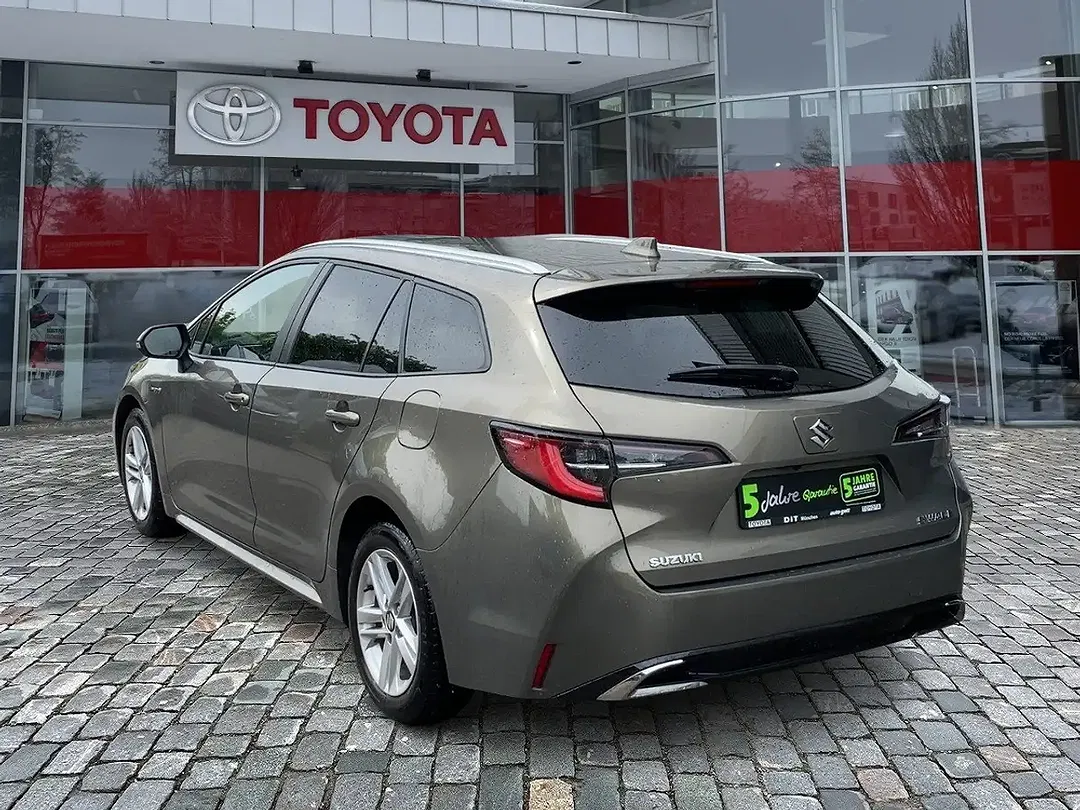 Suzuki Swace - Thumbnail 4