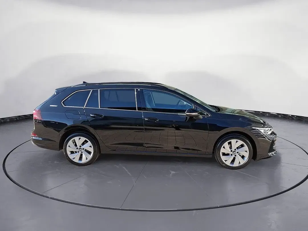 Volkswagen Golf Variant - Thumbnail 4