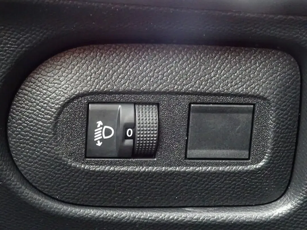 Opel Mokka - Thumbnail 10