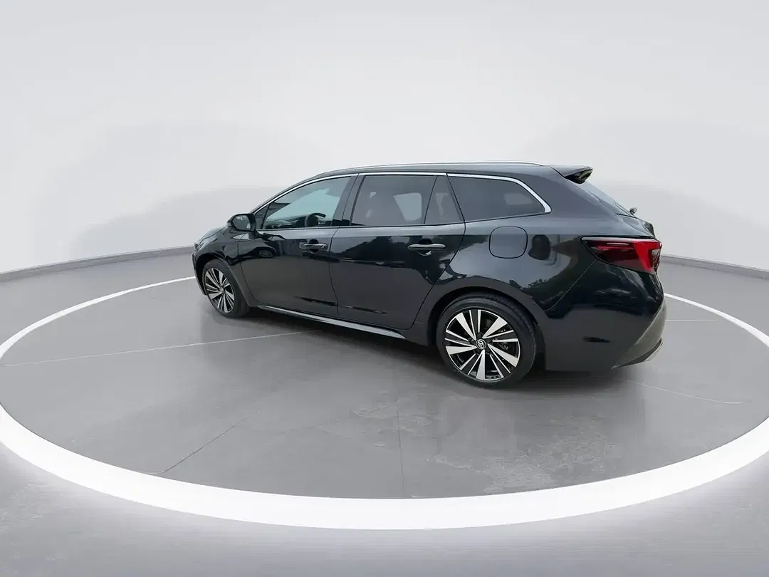 Toyota Corolla - Thumbnail 7